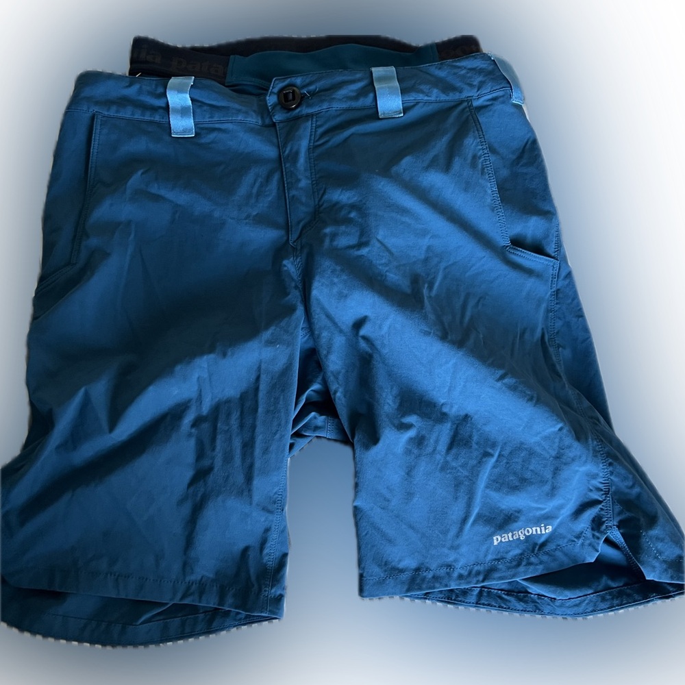 Patagonia Blue Women’s Dirt shorts